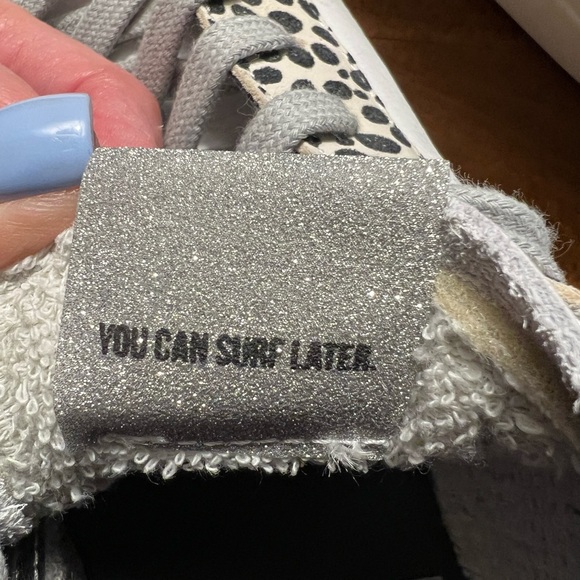 P448 Woman’s Sneakers Excellent Condition - Picture 6 of 6